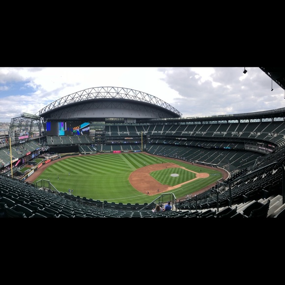 Meet your Posher, Lisa - Picture 1 of 1